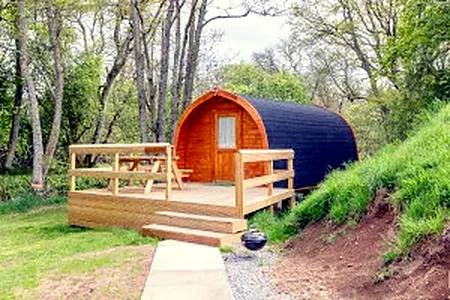 Glamping pod beside the Burn of Canny