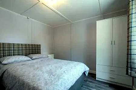 Canny Lodge bedroom